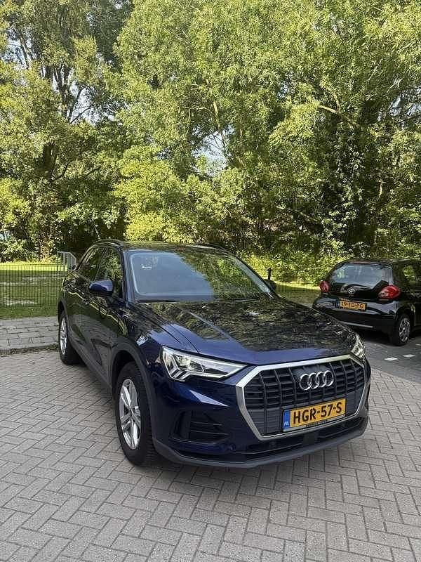 Blauw Gebruikt 2022 Audi Q3 SUV | € 33.500 (Super prijs) - Afbeelding 1/4