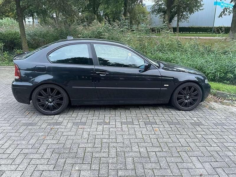 Occasion BMW 318 Compact Comfort Edition 143 PK (105 kW) 2004 Zwart Hatchback