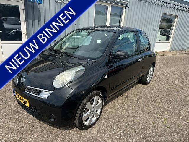 Zwart Gebruikt 2010 Nissan Micra Hatchback | € 2.650 (Iets duurder) - Afbeelding 1/4