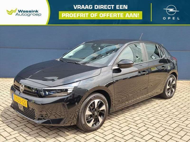 Zwart Gebruikt 2024 Opel Corsa-e Edition Hatchback | € 23.940 (Duur) - Afbeelding 1/4