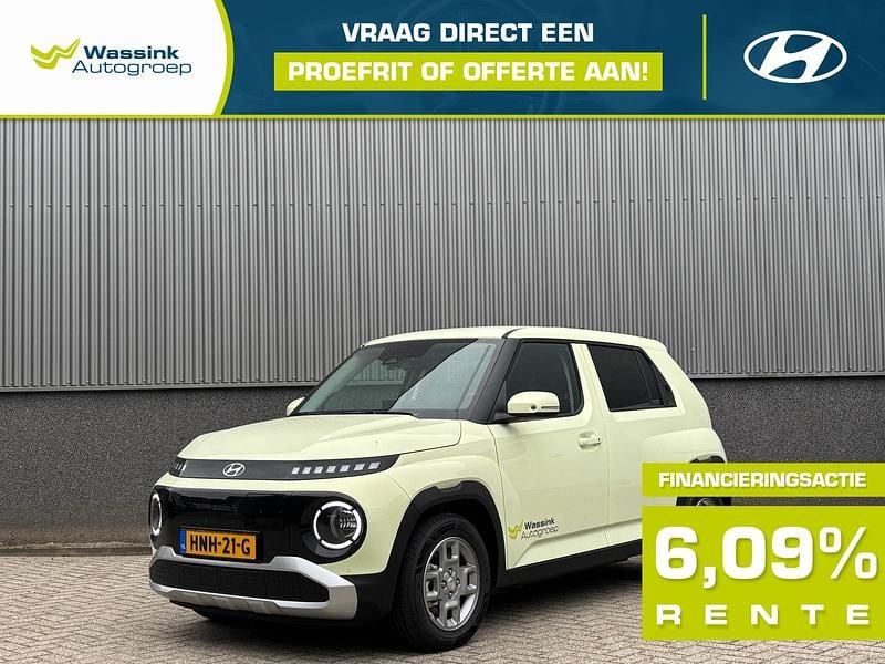Geel Nieuw 2025 Hyundai Inster Hatchback | € 24.885 (Eerlijke prijs) - Afbeelding 1/3