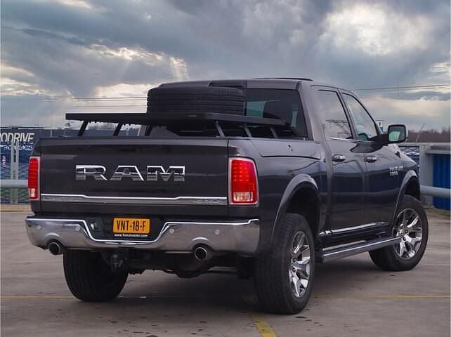 Occasion Dodge Ram 389 PK (286 kW) 2017 Grijs Pickup