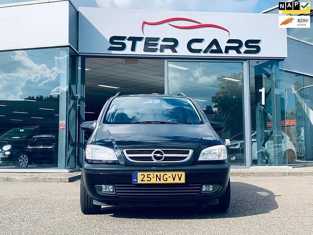 Zwart Gebruikt 2003 Opel Zafira Elegance MPV | € 1.850 (Eerlijke prijs) - Afbeelding 1/4