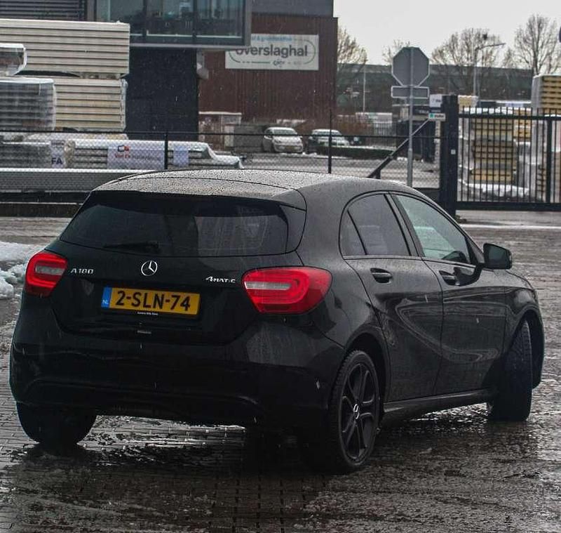 Occasion Mercedes A180 Style 122 PK (89 kW) 2013 Zwart (metallic) Sedan