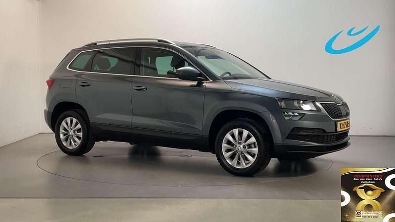 Grijs Gebruikt 2019 Skoda Karoq Clever SUV | € 15.900 (Goede deal) - Afbeelding 1/2