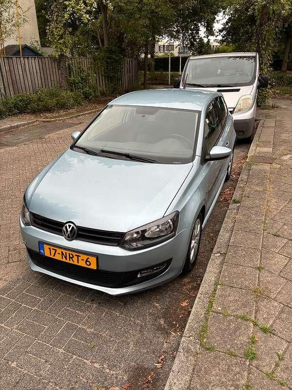 Gebruikt 2010 VW Polo Trendline Sedan | € 2.850 (Goede deal) - Afbeelding 1/4