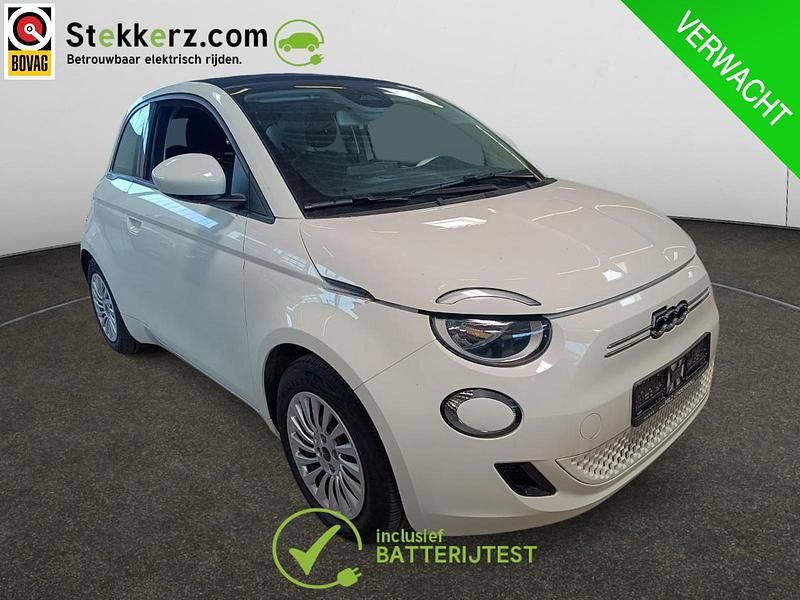Gebruikt 2023 Fiat 500C Cabriolet | € 23.595 (Eerlijke prijs) - Afbeelding 1/4