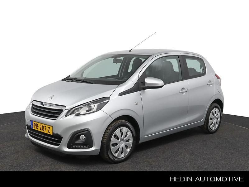 Grijs Gebruikt 2017 Peugeot 108 Active Hatchback | € 7.950 (Eerlijke prijs) - Afbeelding 1/4