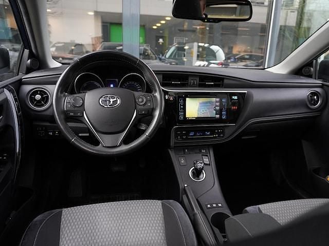 Occasion Toyota Auris Hybrid 2017 Blauw Hatchback
