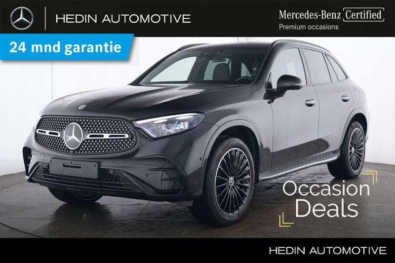 Zwart Occasion 2025 Mercedes GLC300e AMG line SUV | € 73.490 (Eerlijke prijs) - Afbeelding 1/3