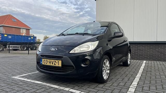 Zwart Gebruikt 2009 Ford Ka Titanium Hatchback | € 2.750 (Eerlijke prijs) - Afbeelding 1/4