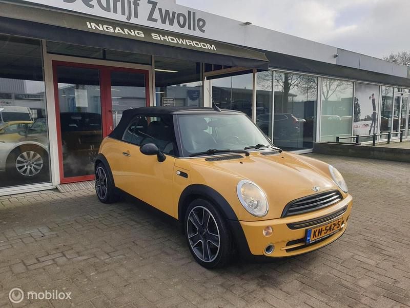 Occasion Mini ONE 90 PK (66 kW) 2008 Geel Hatchback