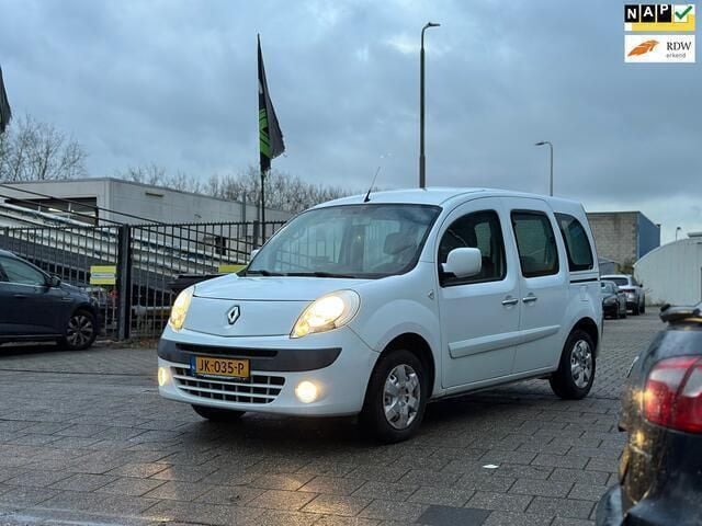 Occasion Renault Kangoo Expression 106 PK (77 kW) 2012 Wit MPV