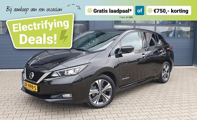 Zwart Gebruikt 2019 Nissan Leaf Tekna Hatchback | € 12.950 (Eerlijke prijs) - Afbeelding 1/4