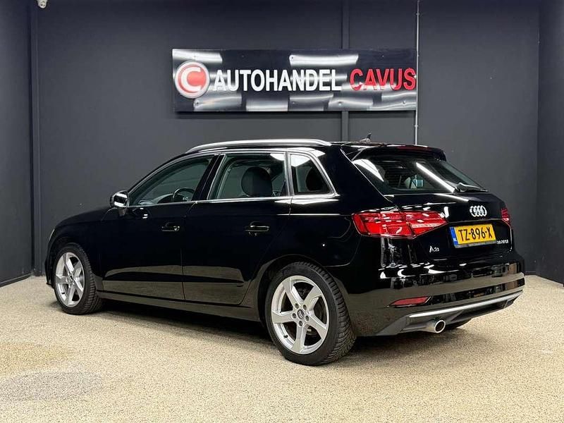 Occasion Audi A3 Sportback Sport 116 PK (85 kW) 2018 Zwart Hatchback