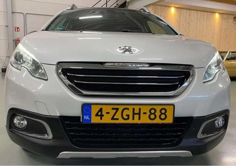 Occasion Peugeot 2008 Crossway 82 PK (60 kW) 2015 Wit SUV