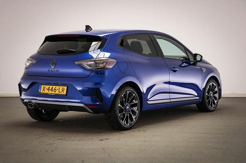 Occasion Renault Clio V Esprit Alpine 2023 Blauw Hatchback