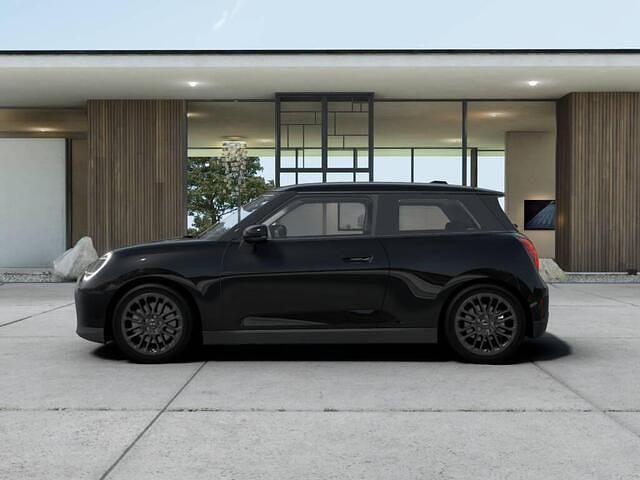 Nieuw Mini Cooper SE Essential 160 kW (218 PK) 2025 Zwart Hatchback