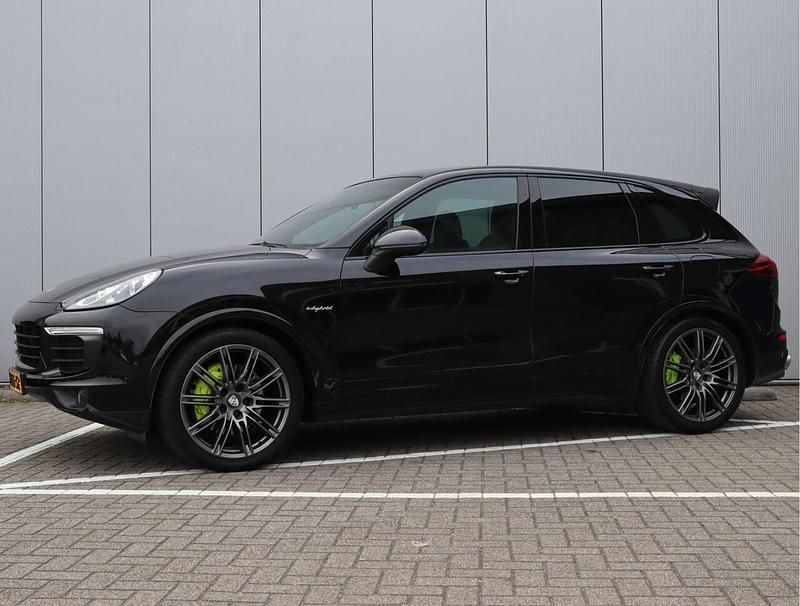 Occasion Porsche Cayenne 2015 Zwart (metallic) SUV