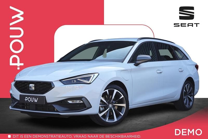Wit Gebruikt 2025 Seat Leon ST FR Stationwagen | € 35.450 (Duur) - Afbeelding 1/4