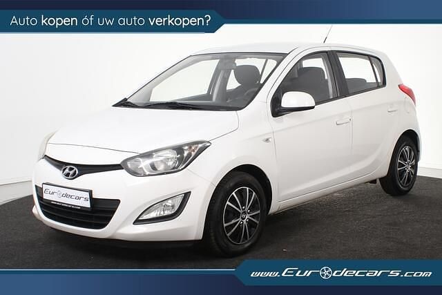 Wit Gebruikt 2013 Hyundai i20 Edition Hatchback | € 4.400 (Eerlijke prijs) - Afbeelding 1/4