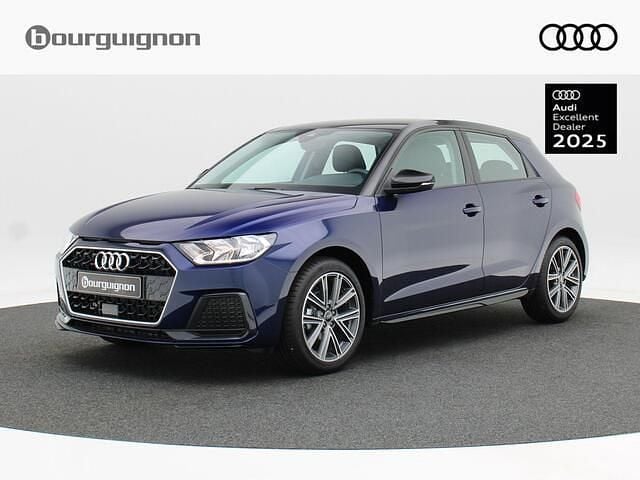 Blauw Nieuw 2025 Audi A1 Sportback Advanced Hatchback | € 31.850 (Super prijs) - Afbeelding 1/4