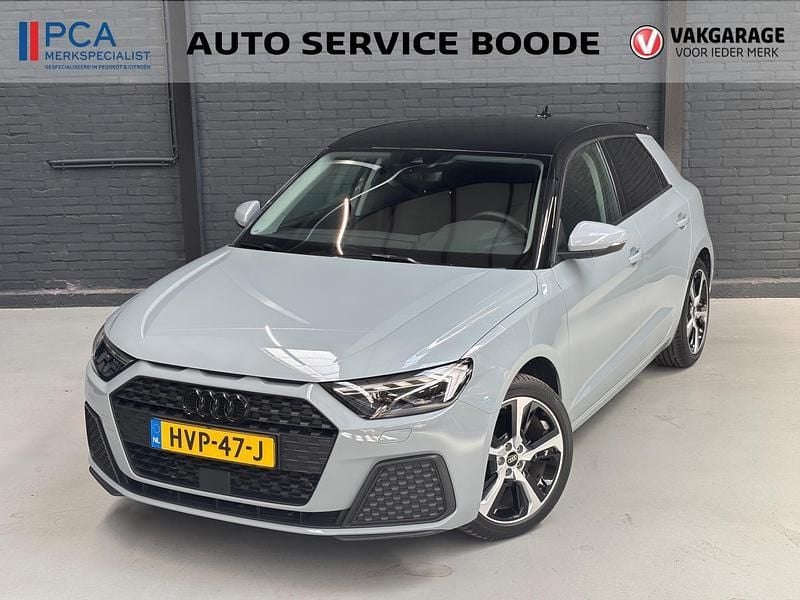 Grijs Gebruikt 2024 Audi A1 Hatchback | € 29.425 (Eerlijke prijs) - Afbeelding 1/4