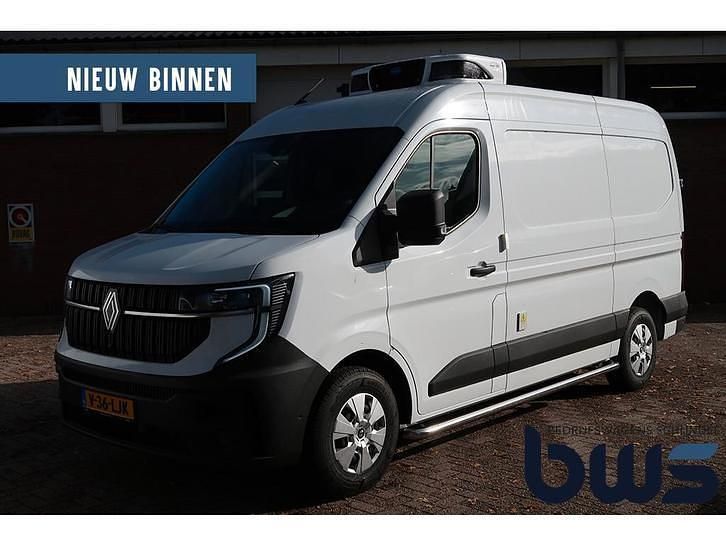 Wit Gebruikt 2024 Renault Master Van | € 67.500 - Afbeelding 1/4