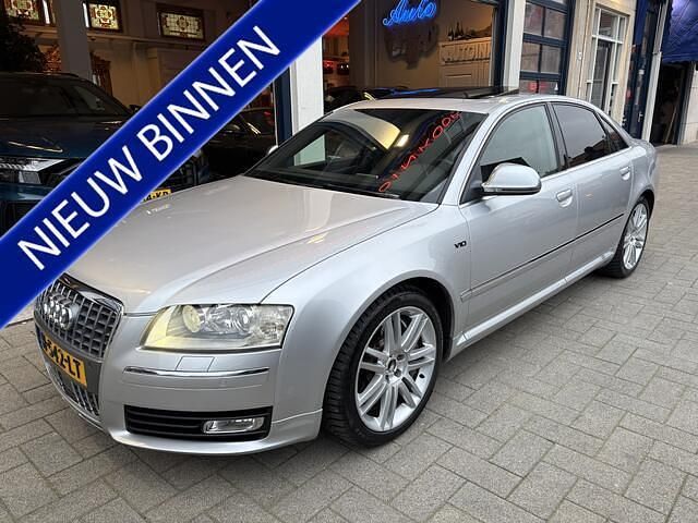 Grijs Occasion 2008 Audi A8 S-Line Sedan | € 15.950 (Eerlijke prijs) - Afbeelding 1/4