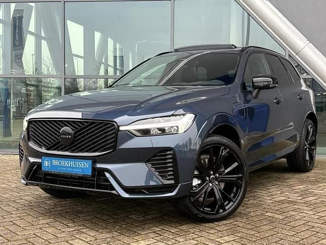 Blauw (metallic) Nieuw 2025 Volvo XC60 Plus SUV | € 56.950 - Afbeelding 1/4
