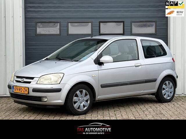 Grijs (metallic) Occasion 2005 Hyundai Getz Dynamiq Hatchback | € 950 (Super prijs) - Afbeelding 1/4