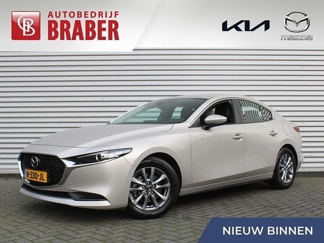 Bruin Gebruikt 2022 Mazda 3 Comfort Sedan | € 18.950 (Eerlijke prijs) - Afbeelding 1/4