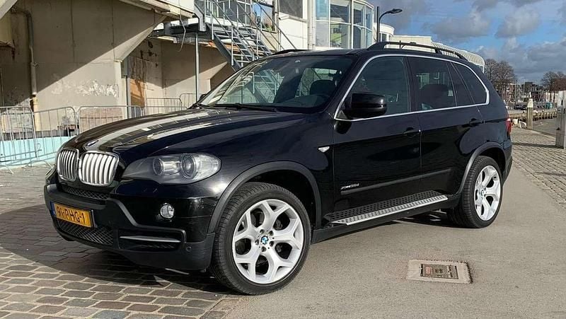 Zwart Gebruikt 2009 BMW X5 SUV | € 10.900 (Eerlijke prijs) - Afbeelding 1/4