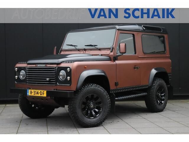 Bruin Gebruikt 1997 Land Rover Defender SUV | € 28.950 - Afbeelding 1/4