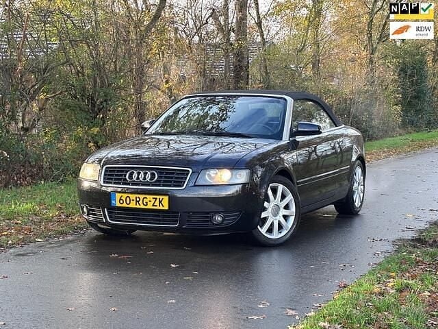 Zwart Occasion 2005 Audi A4 Cabriolet Proline Cabriolet | € 2.950 (Eerlijke prijs) - Afbeelding 1/4