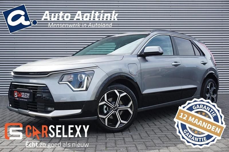 Grijs Nieuw 2025 Kia Niro SUV | € 36.675 (Eerlijke prijs) - Afbeelding 1/4