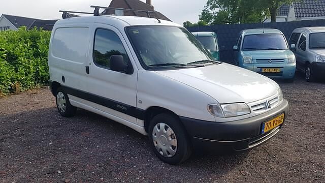 Wit Gebruikt 2001 Citroën Berlingo MPV | € 2.450 - Afbeelding 1/4