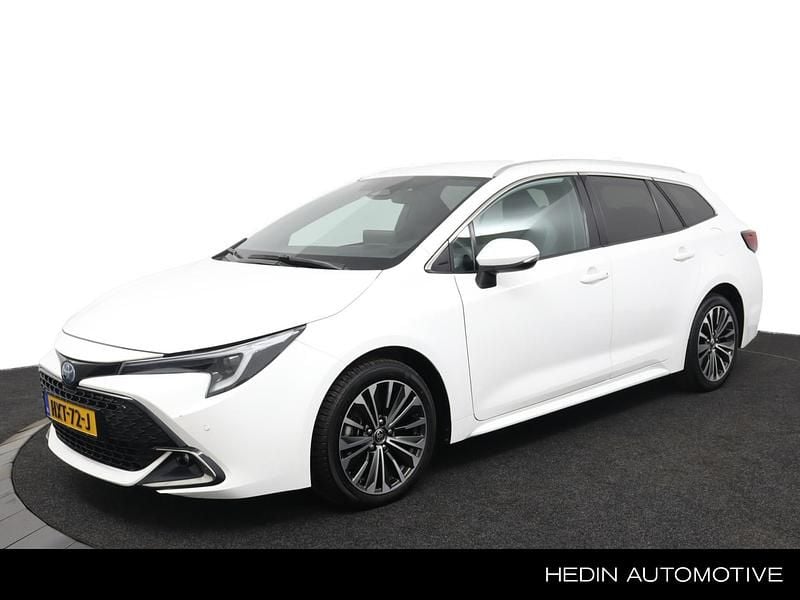 Wit Gebruikt 2023 Toyota Corolla Edition Stationwagen | € 27.950 (Eerlijke prijs) - Afbeelding 1/4