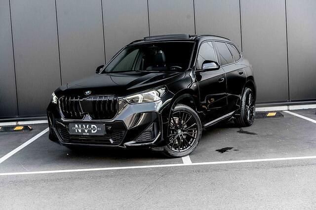 Zwart Gebruikt 2023 BMW X1 M Sport SUV | € 44.490 (Goede deal) - Afbeelding 1/4