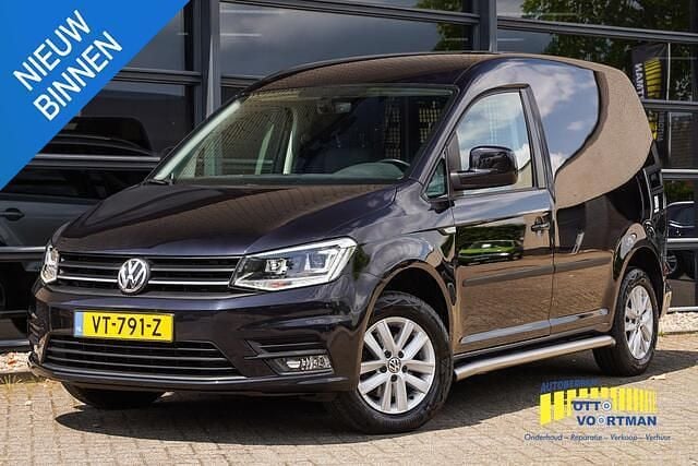 Zwart Gebruikt 2016 VW Caddy Highline MPV | € 10.749 (Goede deal) - Afbeelding 1/4