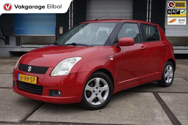Rood Occasion 2005 Suzuki Swift Exclusive Hatchback | € 2.495 (Eerlijke prijs) - Afbeelding 1/4