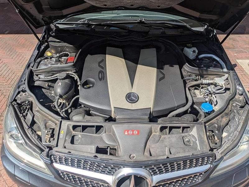 Grijs Gebruikt 2012 Mercedes C350 Avantgarde Stationwagen | € 8.399 - Afbeelding 1/4