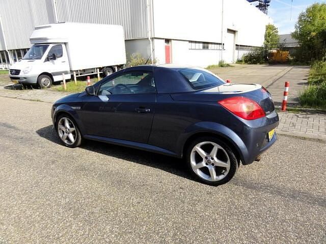 Occasion Opel Tigra Sport 90 PK (66 kW) 2006 Grijs Cabriolet