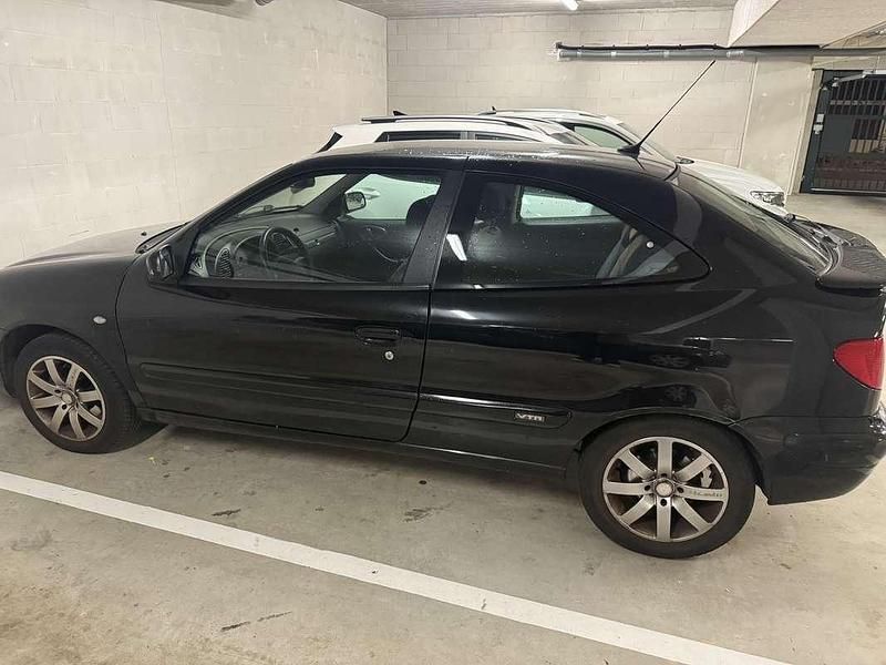 Zwart Gebruikt 2003 Citroën Xsara Hatchback | € 900 (Eerlijke prijs) - Afbeelding 1/4