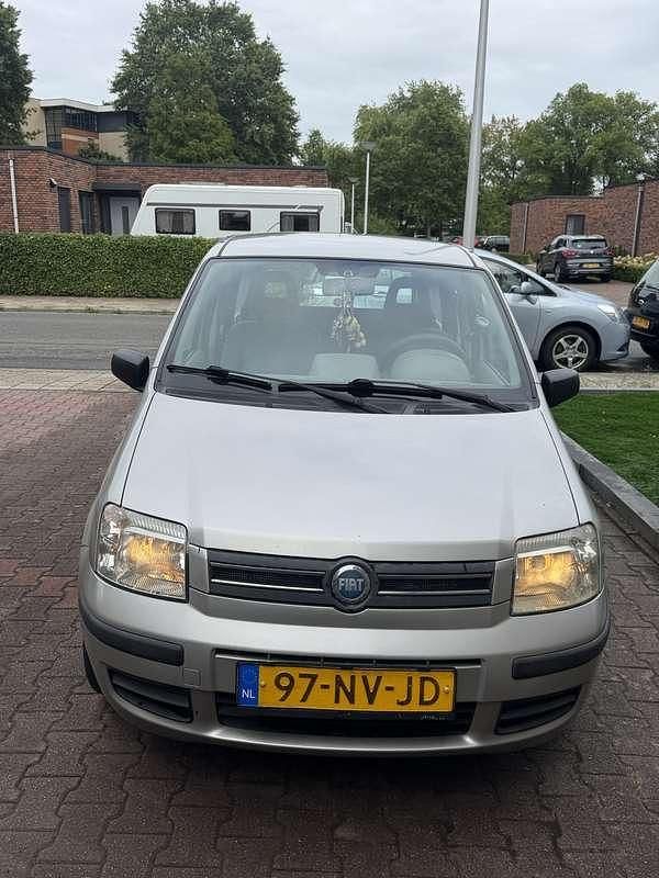 Gebruikt 2004 Fiat Panda Dynamic Hatchback | € 1.200 (Goede deal) - Afbeelding 1/4