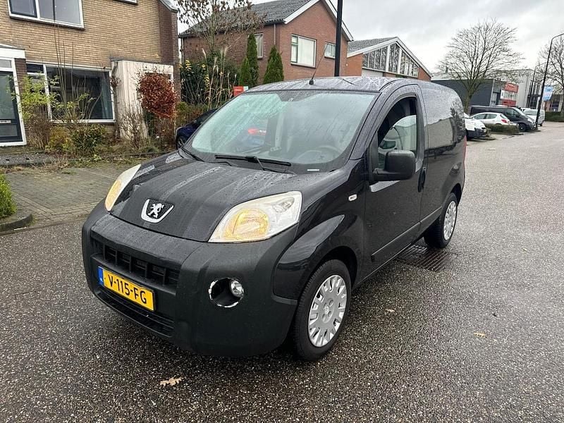 Occasion Peugeot Bipper 80 PK (58 kW) 2017 Zwart MPV
