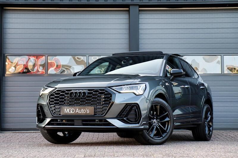 Gebruikt 2024 Audi Q3 S-Line SUV | € 49.950 - Afbeelding 1/4