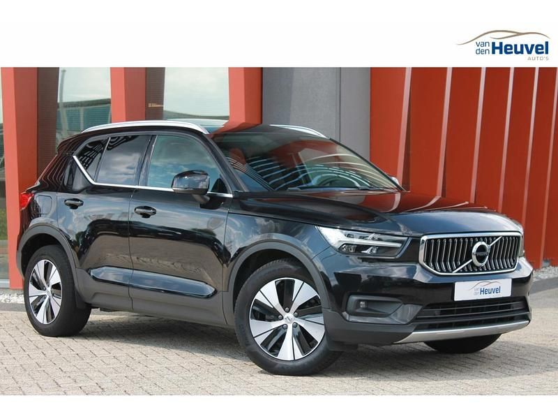 Zwart Gebruikt 2020 Volvo XC40 Business Edition SUV | € 26.800 (Eerlijke prijs) - Afbeelding 1/4