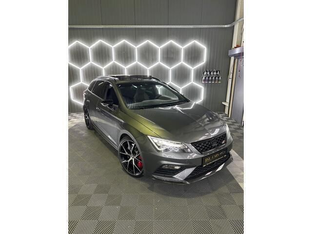 Grijs Gebruikt 2018 Cupra Leon Stationwagen | € 29.950 (Eerlijke prijs) - Afbeelding 1/4
