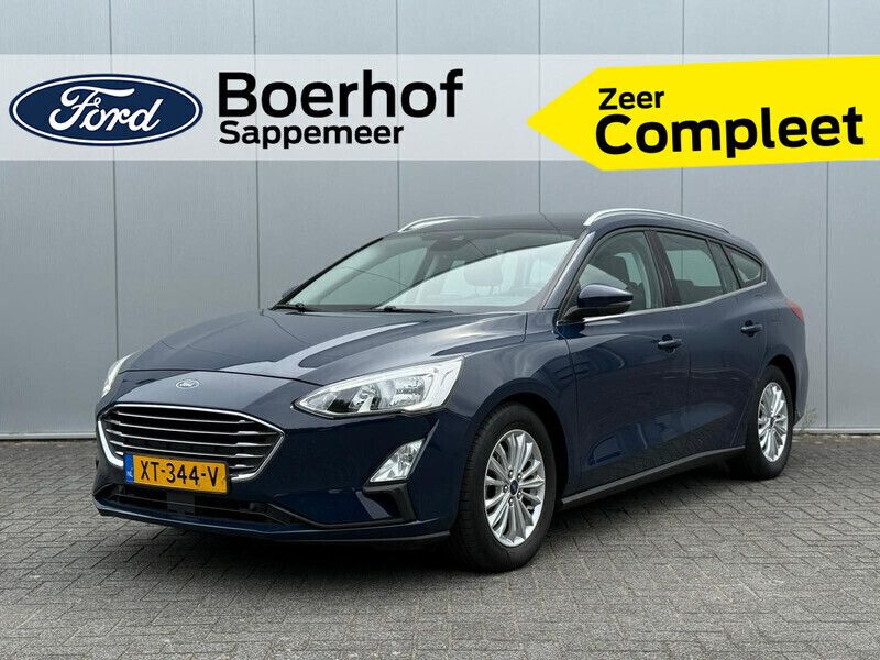 Blauw Gebruikt 2019 Ford Focus Titanium Stationwagen | € 16.400 (Iets duurder) - Afbeelding 1/4